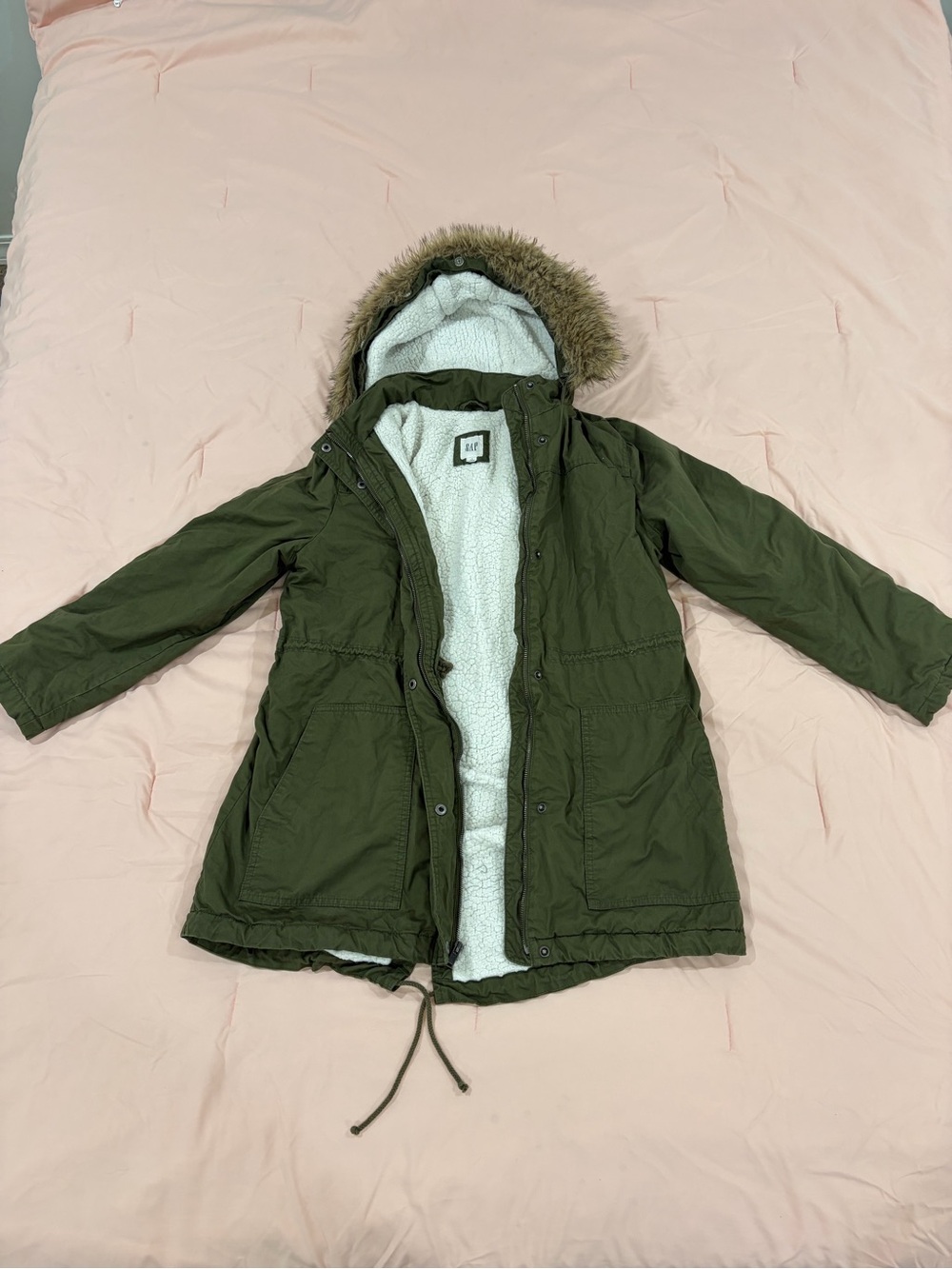 GAP Olive Green Faux-Fur Hooded Puffer Coat